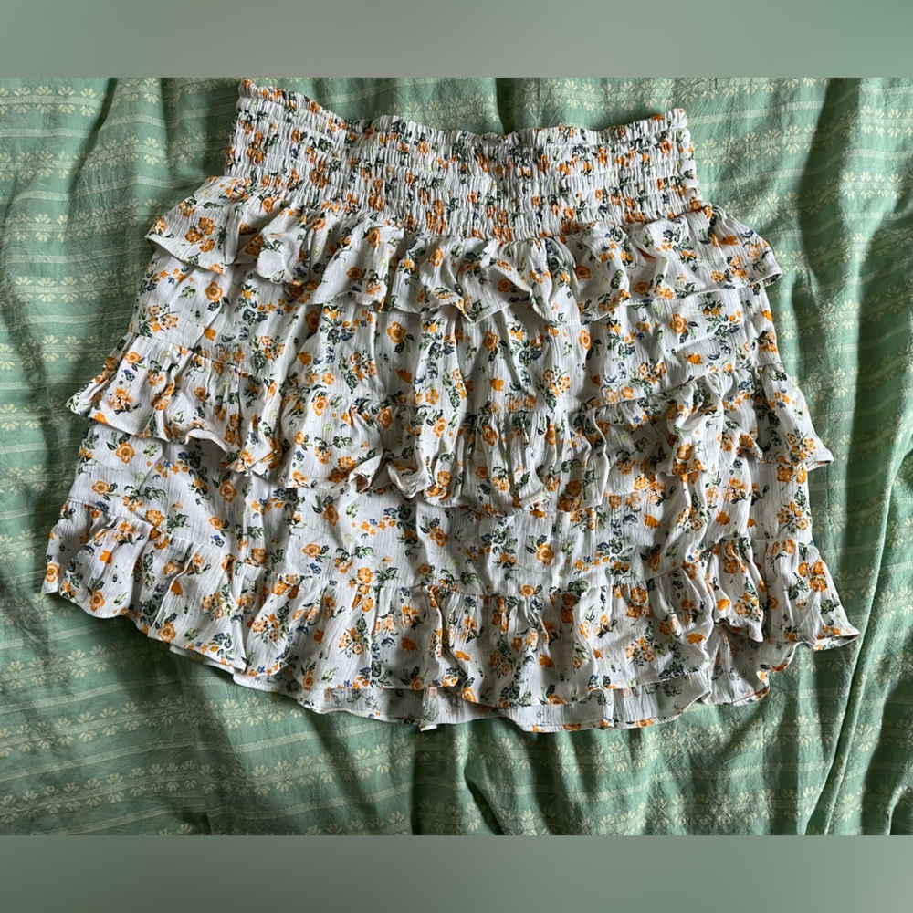 Floral printed skirt